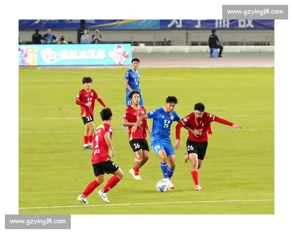 苏大足球队点球憾负止步八强 青春风暴闪耀小苏超赛场